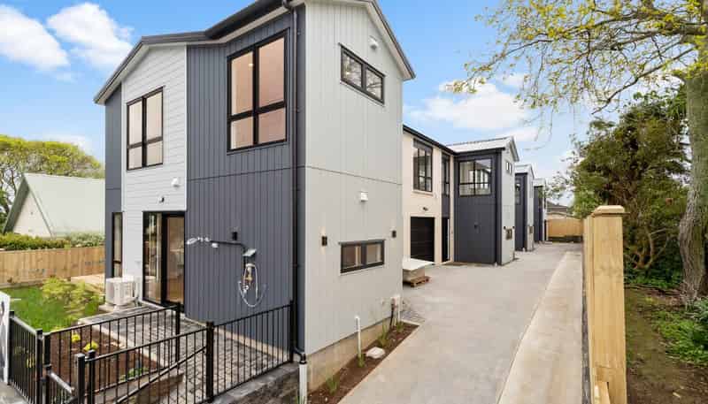 1/9 Helvetia Road, Pukekohe