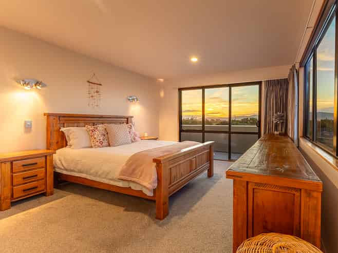 14 Millennium Hill, Paraparaumu