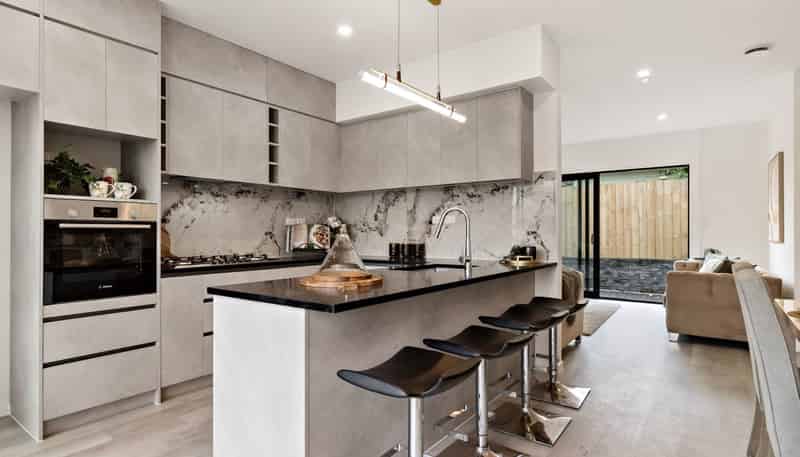 4/9 Helvetia Road, Pukekohe