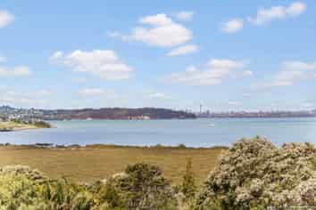 88 Wiseley Road, West Harbour