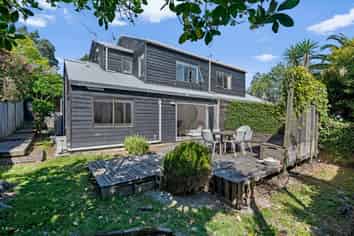 2/25 Webber Street, Westmere