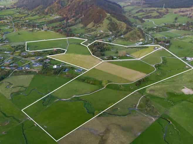 132 South Manakau Road , Manakau