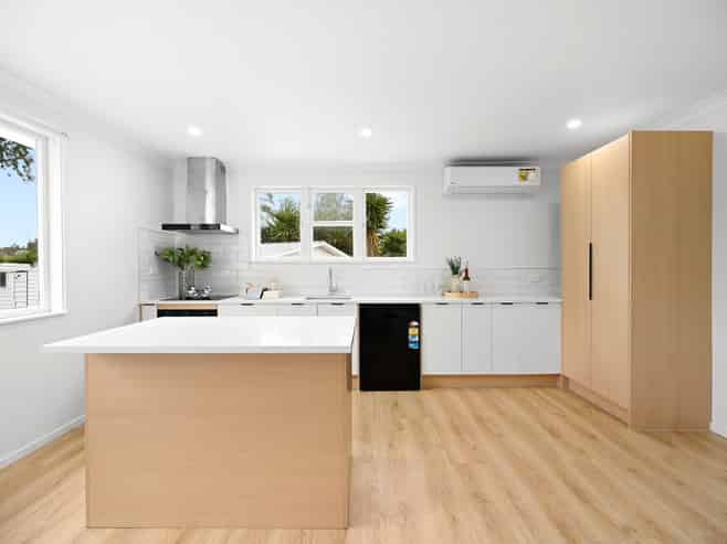 10 Holland Road, Fairfield