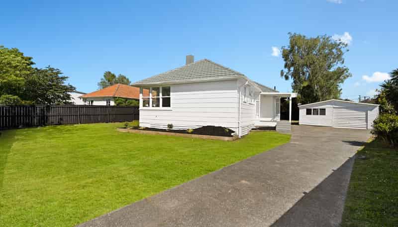 10 Holland Road, Fairfield