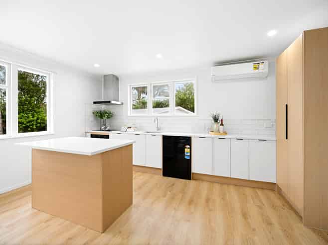 10 Holland Road, Fairfield