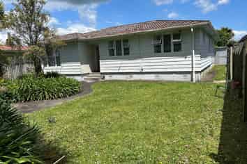 440 West Coast Road, Glen Eden