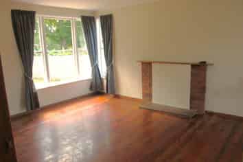 440 West Coast Road, Glen Eden