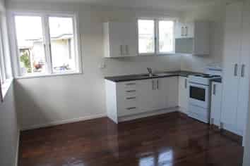 440 West Coast Road, Glen Eden