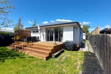 55 McFaddens Road, Saint Albans