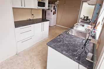 940B East Coast Road, Northcross