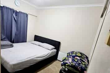 940B East Coast Road, Northcross