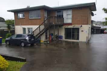 940B East Coast Road, Northcross