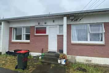 2/681 Great South Road, Otahuhu