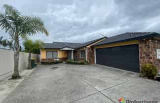 32 Rathmar Drive, Manurewa
