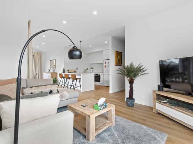 8 Garland Lane, Cambridge