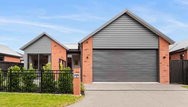 8 Garland Lane, Cambridge