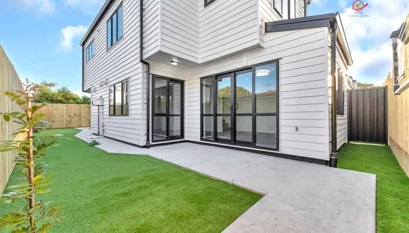  15 McKean Avenue, Manurewa