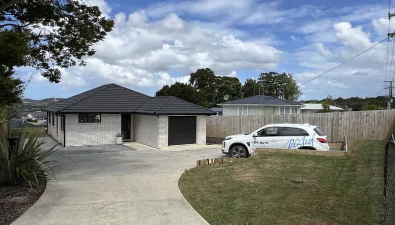 20A Corks Road , Tikipunga