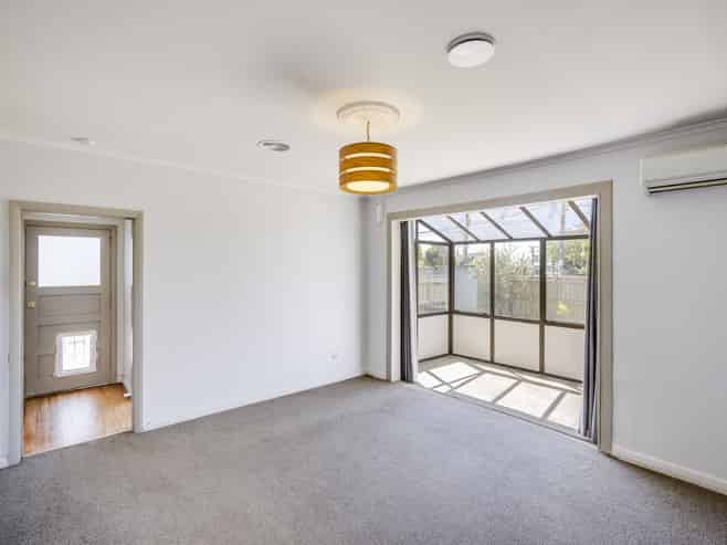 2/1 Murphy Road, Taradale