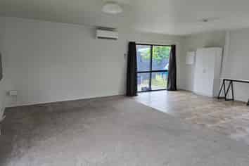 42 Rutherford Drive, Waikanae Beach