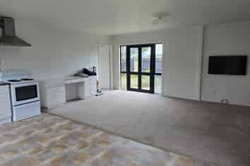 42 Rutherford Drive, Waikanae Beach