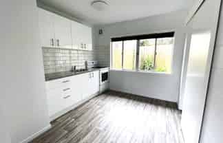 2/29 Arlette Place, Massey