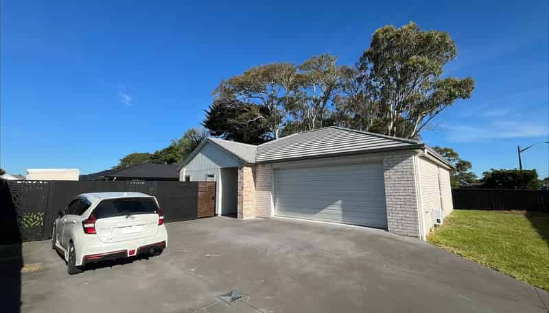 192 Bridge Street, Bulls