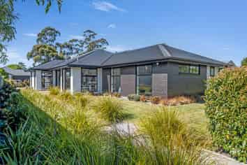 14 John Raven Lane, Ravenswood