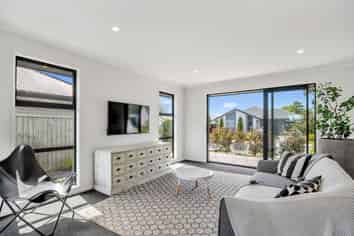 14 John Raven Lane, Ravenswood