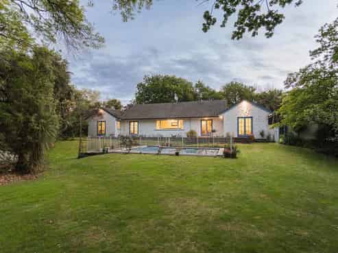  535 Wellington Road, Marton