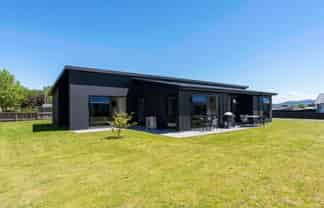 6 Akatea Lane, RICHMOND HEIGHTS