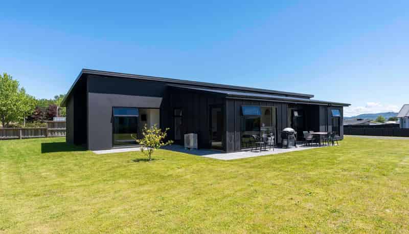 6 Akatea Lane, RICHMOND HEIGHTS