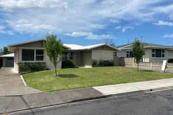 7 Belmont Street, Havelock North