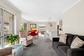 11 Cheyne Road, Pyes Pa