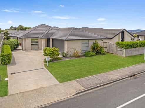 11 Cheyne Road, Pyes Pa