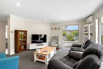 11 Cheyne Road, Pyes Pa