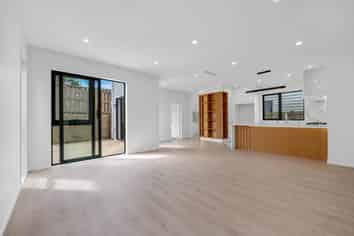 3/7 Edgar Pearce Place, Howick