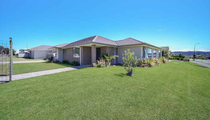 55 Pohutukawa Parade, Riverhead