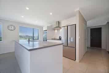 55 Pohutukawa Parade, Riverhead