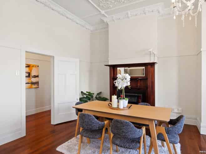 667 New North Road, Morningside