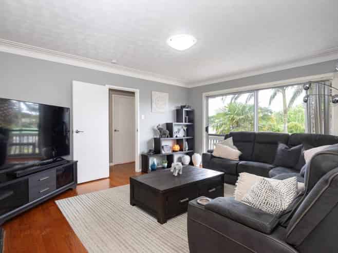 70 Barrys Road, Glendene