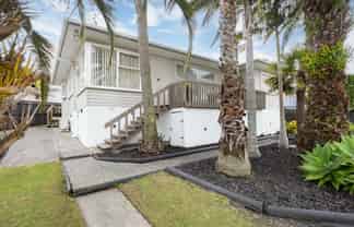 70 Barrys Road, Glendene