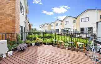 221/172 Mcleod Road, Te Atatu South