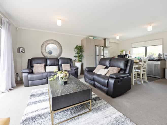 221/172 Mcleod Road, Te Atatu South