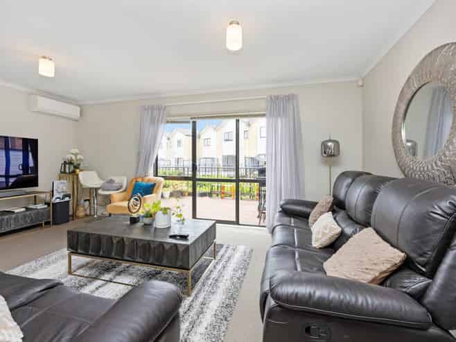 221/172 Mcleod Road, Te Atatu South