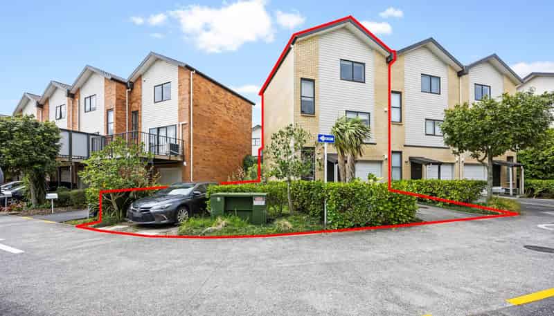 221/172 Mcleod Road, Te Atatu South