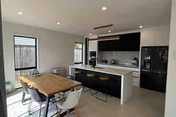 Auckland - Address withheld