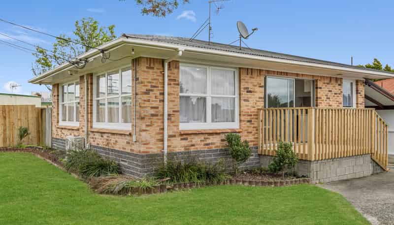 1/60 Grove Road, Papakura