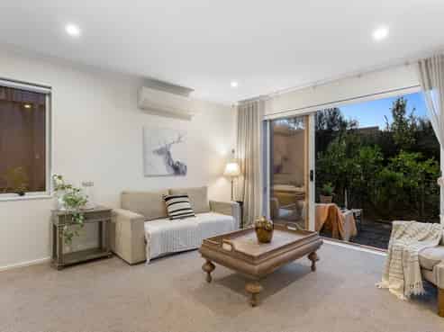 1 Mahinga Lane, Massey