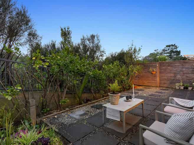 1 Mahinga Lane, Massey